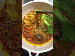 Φυτικά συστατικά 203g*12 Κούπα Νουντλς Ζεστό επίπεδο Πικάντικα 203g*12