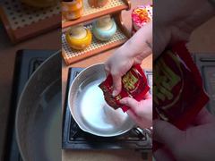 Αυθεντικά Chongqing Hot Pot Noodles έτοιμα σε 8 λεπτά
